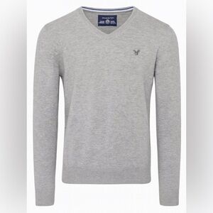 American Eagle Outfitters Gray V-Neck Sweater 🇺🇸🦅